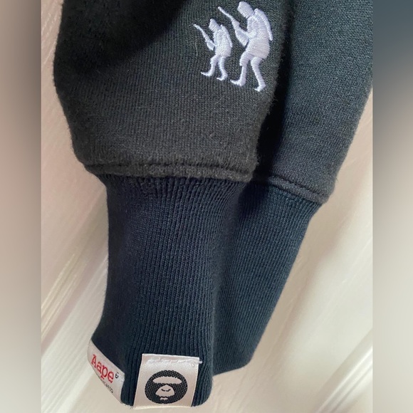 A Bathing Aape Sweater - Black - Size Large (Fits Medium) - Picture 5 of 7